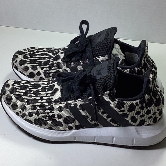 adidas Swift Run Raw White/Core Black/Carbon - Picture 6 of 7